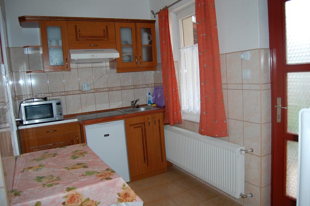 Zach Klara Utcai Apartman Visegrád Extérieur photo